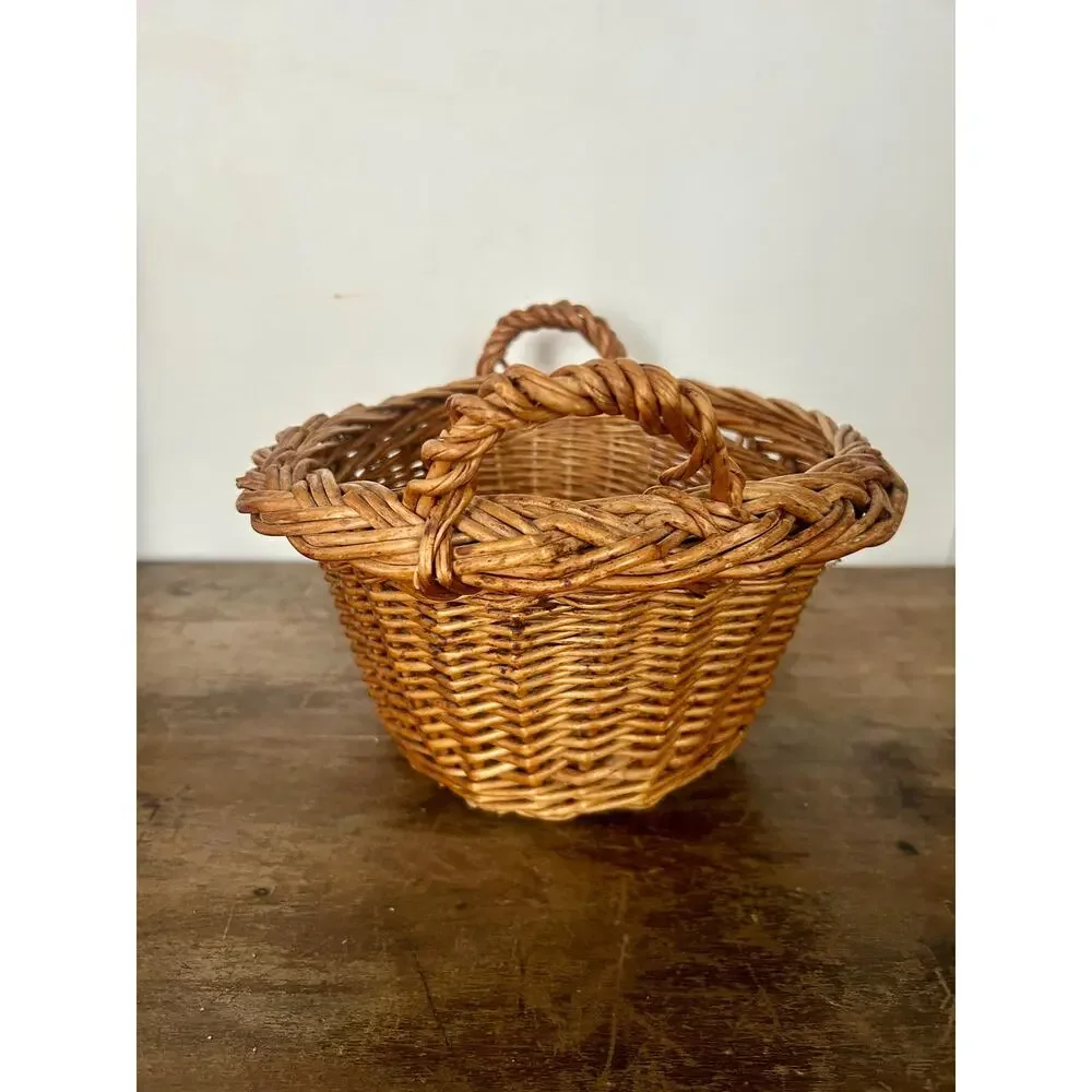 Vintage Wicker Handled Basket | Shabby Chic | Cottagecore | Farmhouse